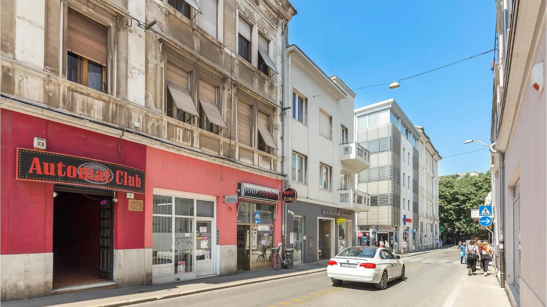 Lovely Apartment In Pula With Kitchen